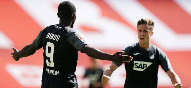 法兰克福客场逼平拜仁延续德甲不败金身纪录